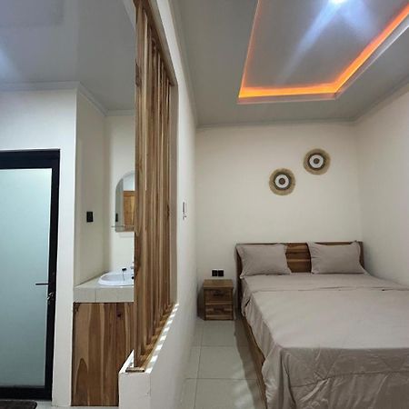 Sukha Homestay Kuta  Exterior photo